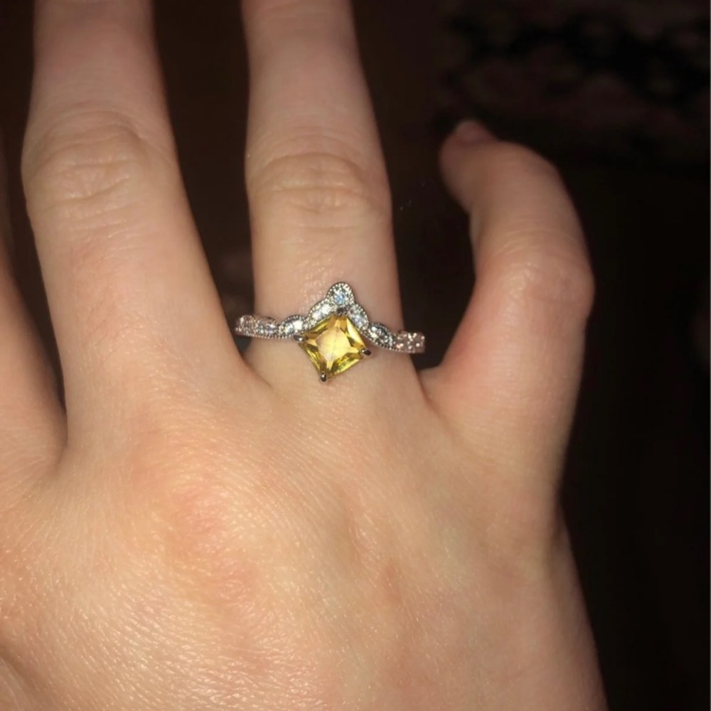Ring - Picture 2 of 2